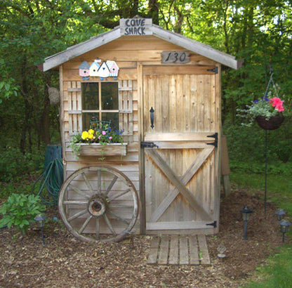 Rustic look Gardener Shed